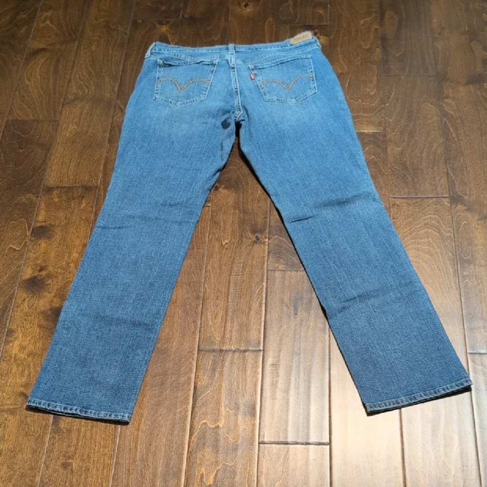 Levi's 505 Straight Leg Jeans 31x34 - Picture 5 of 6
